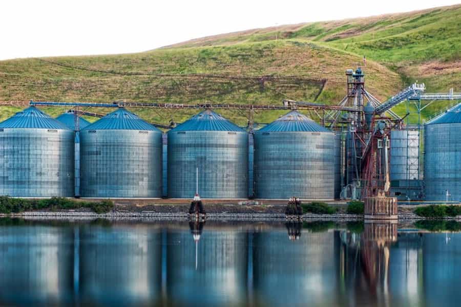 well plumbers near me